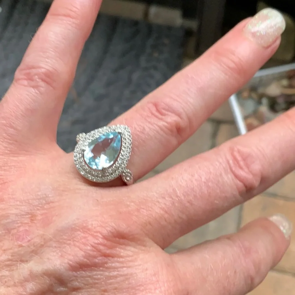 SKY BLUE TOPAZ & CUBIC ZIRCONIA 925 STERLING SILVER RING, SIZE 6.5 - Picture 8 of 8